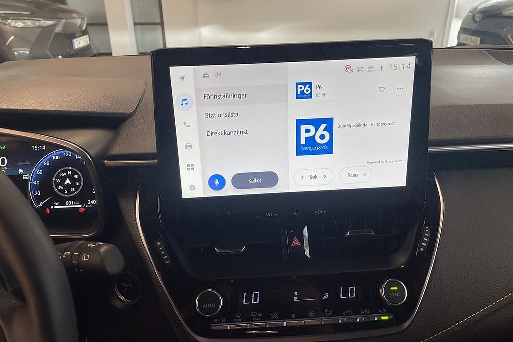 Vehicle Image 15