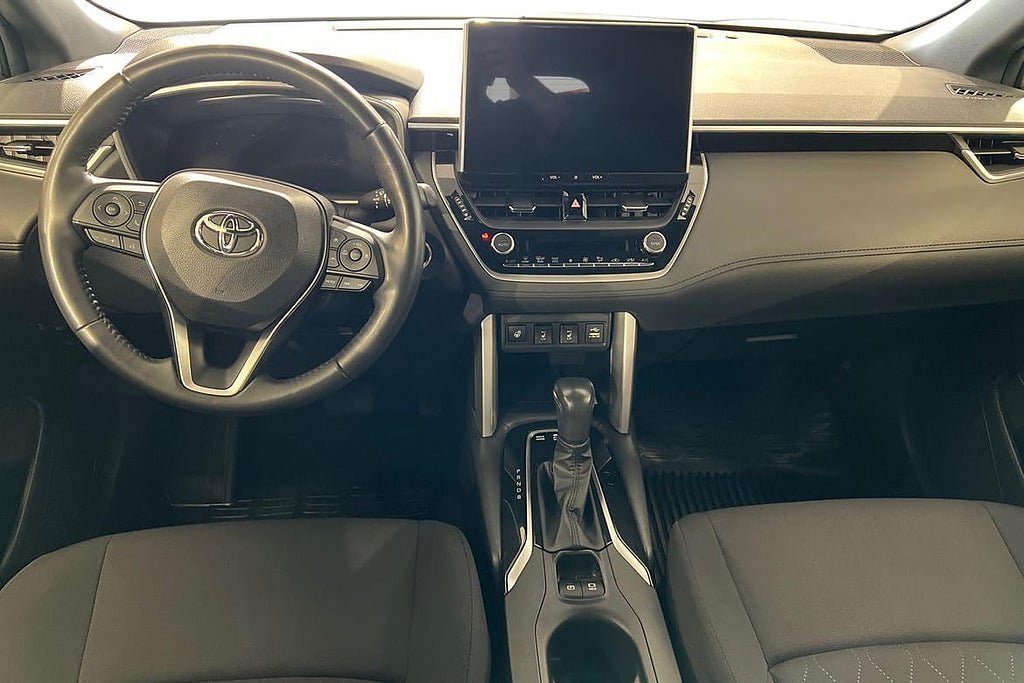 Vehicle Image 10