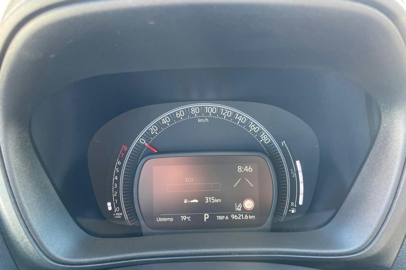 Vehicle Image 17