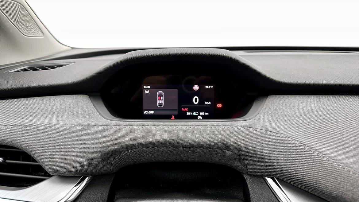 Vehicle Image 13