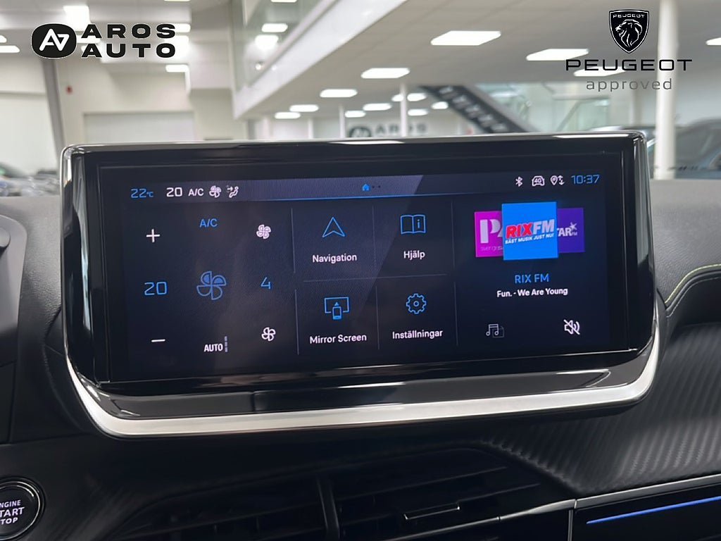Vehicle Image 10