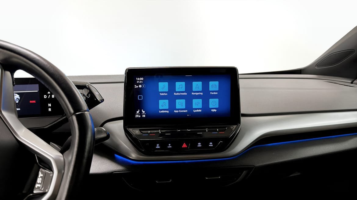 Vehicle Image 9