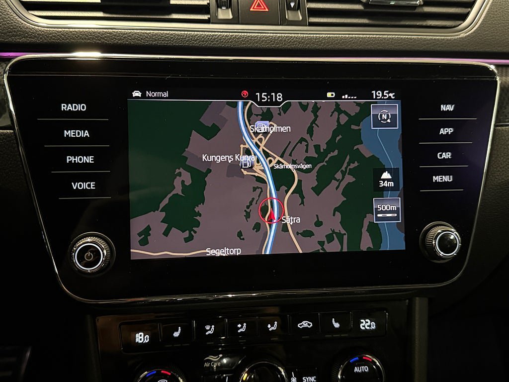 Vehicle Image 19