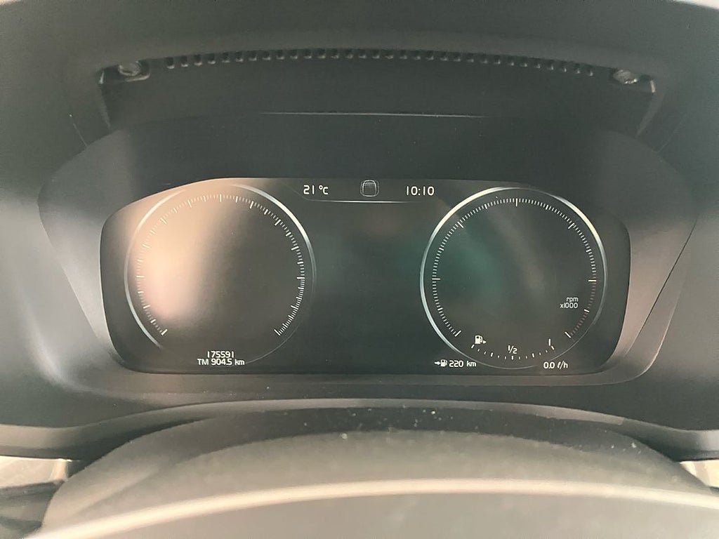 Vehicle Image 23