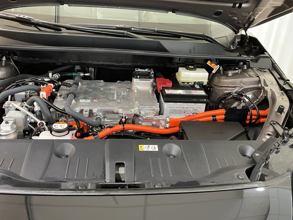 Vehicle Image 16