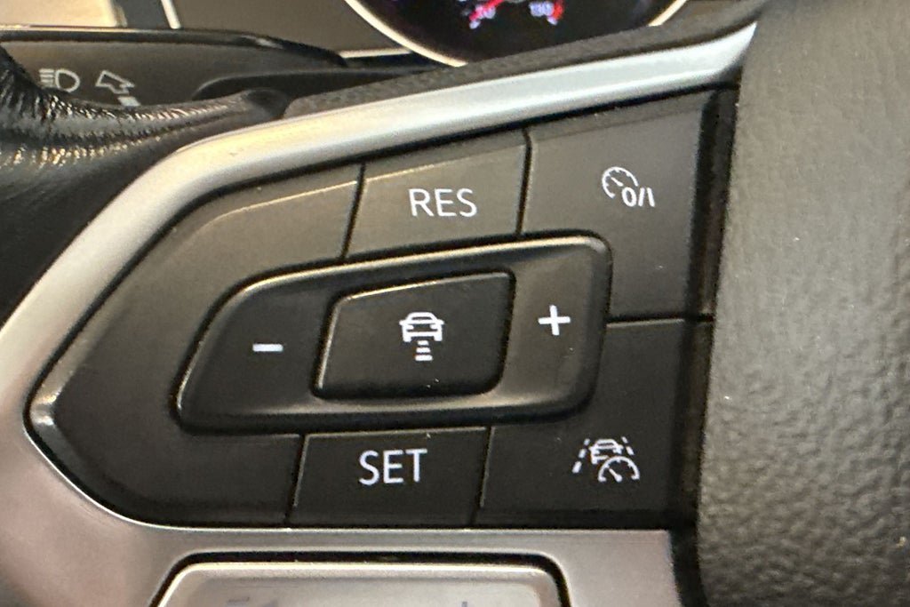 Vehicle Image 27