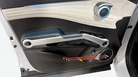 Vehicle Image 11