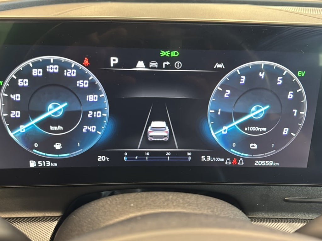 Vehicle Image 10