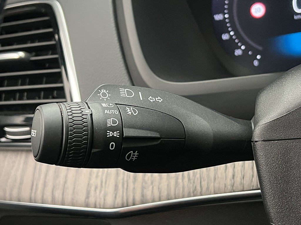 Vehicle Image 34