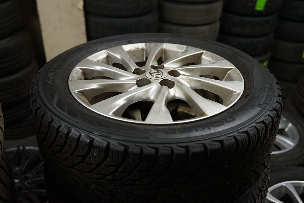 Vehicle Image 21