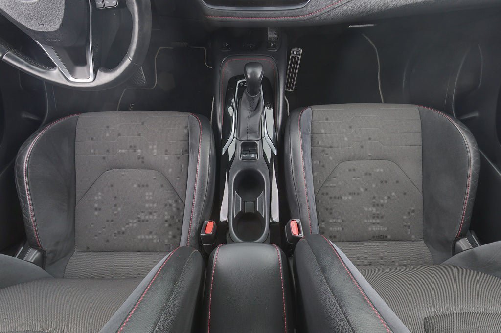 Vehicle Image 14