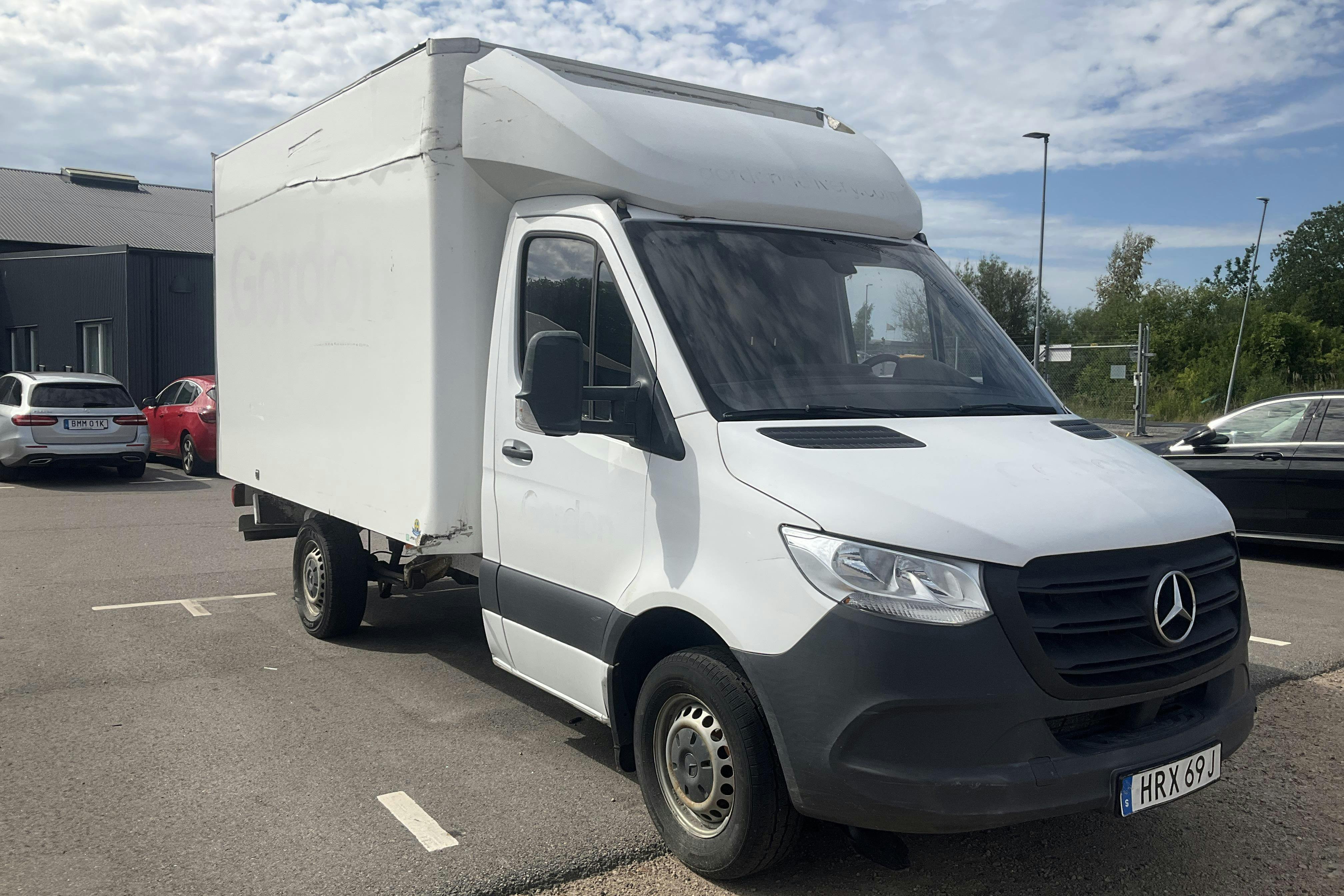 Vehicle Image 11
