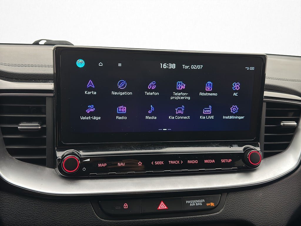 Vehicle Image 23