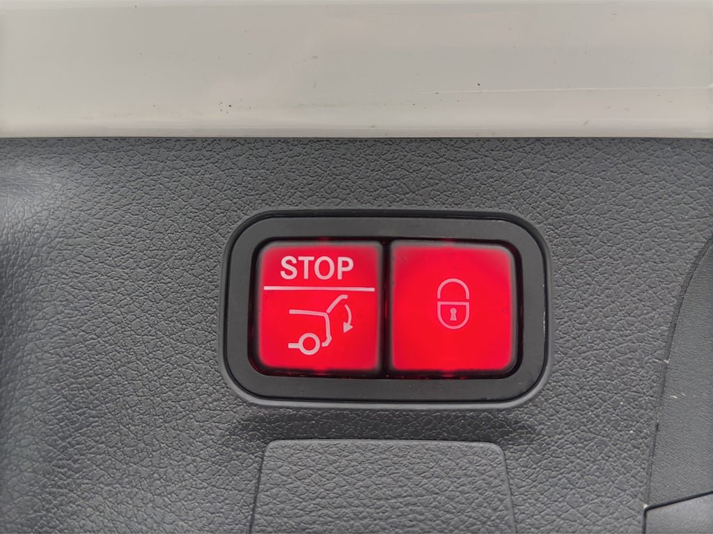 Vehicle Image 33