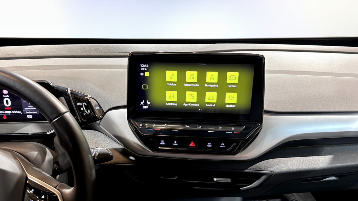 Vehicle Image 9