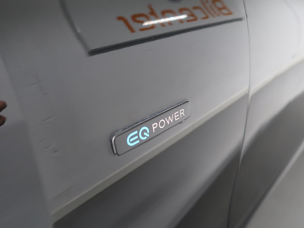 Vehicle Image 15