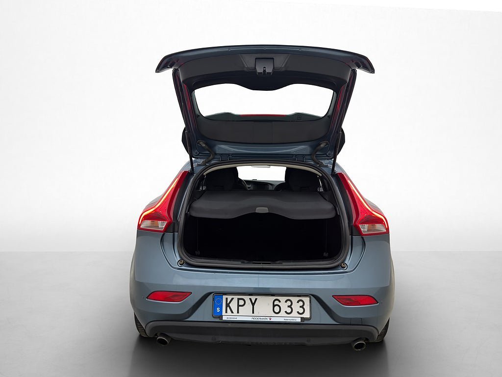Vehicle Image 23