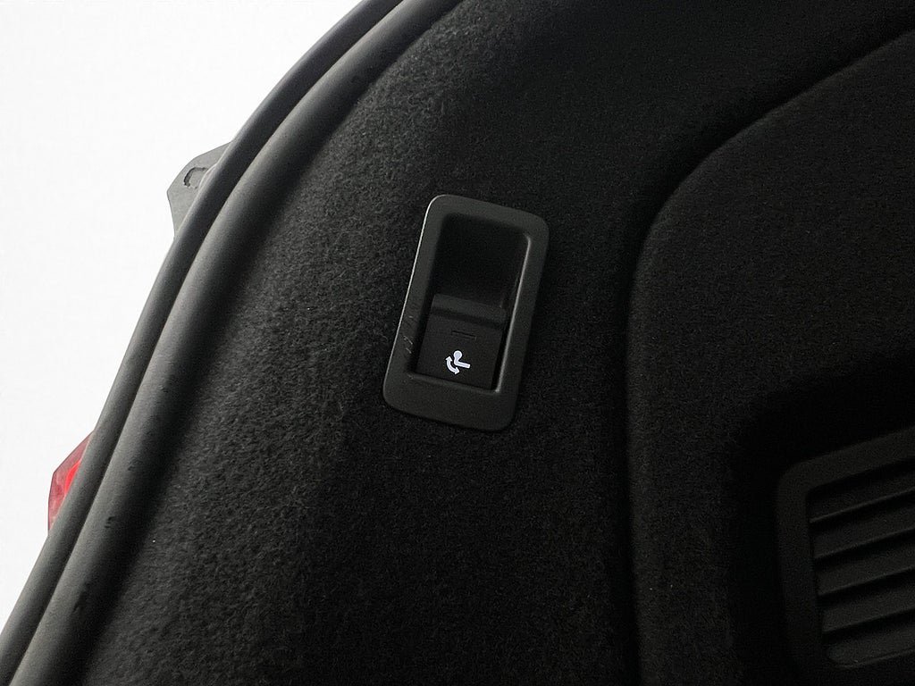 Vehicle Image 27