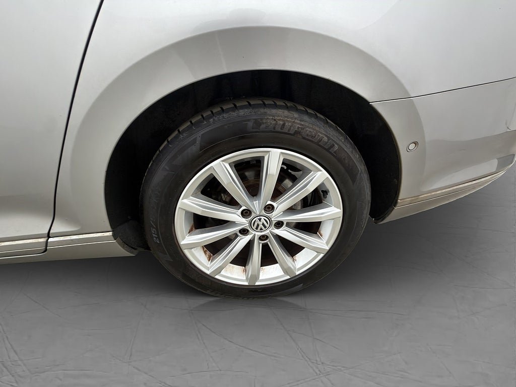 Vehicle Image 31