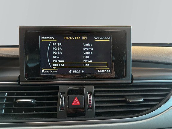 Vehicle Image 14