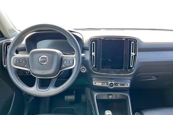 Vehicle Image 26