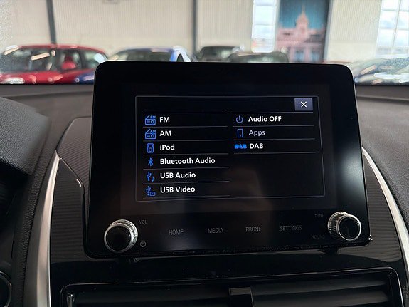 Vehicle Image 19