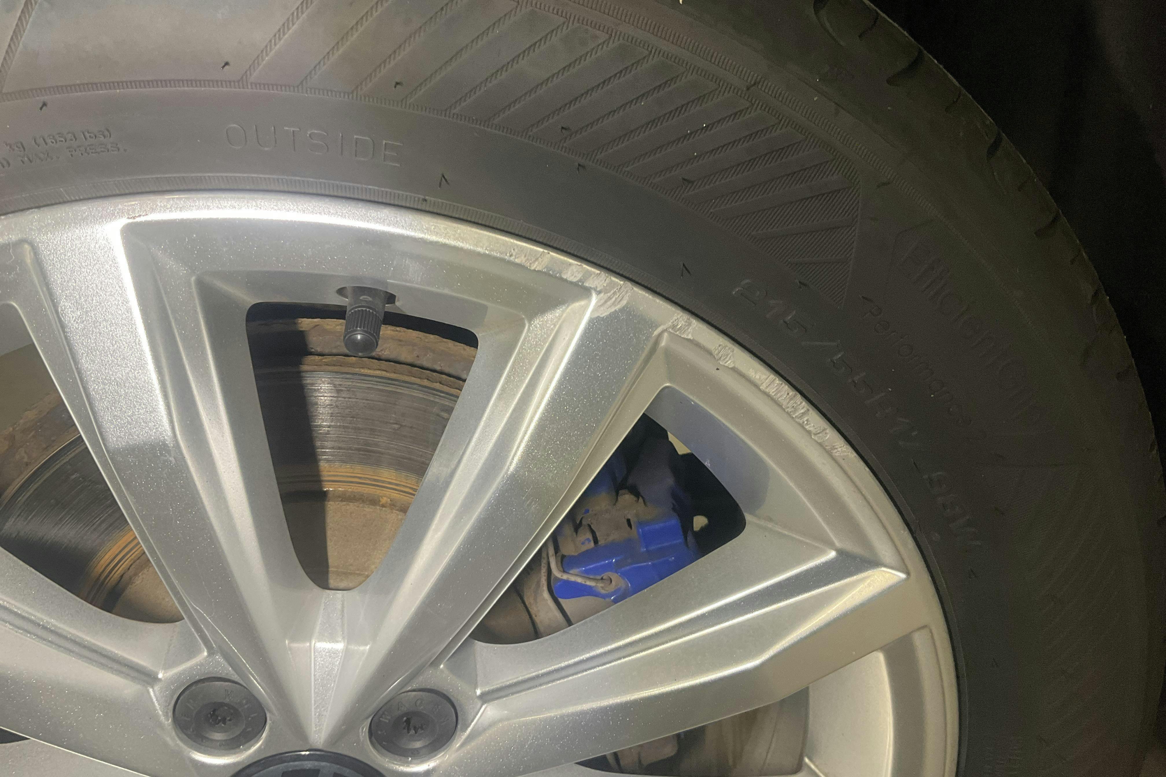Vehicle Image 19