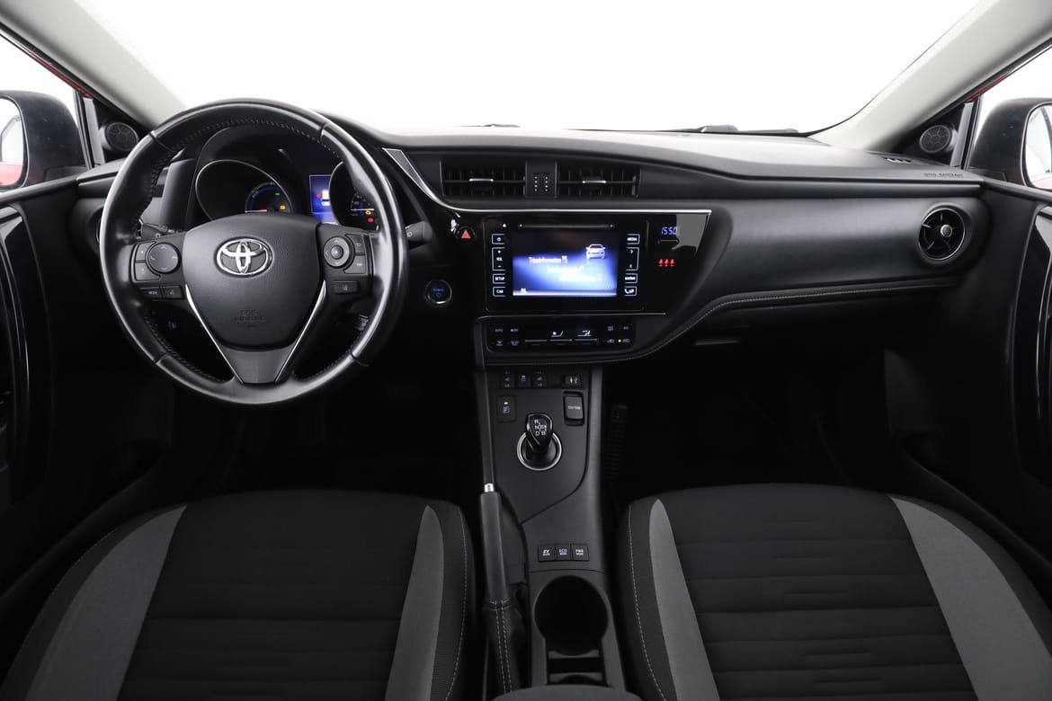 Vehicle Image 13