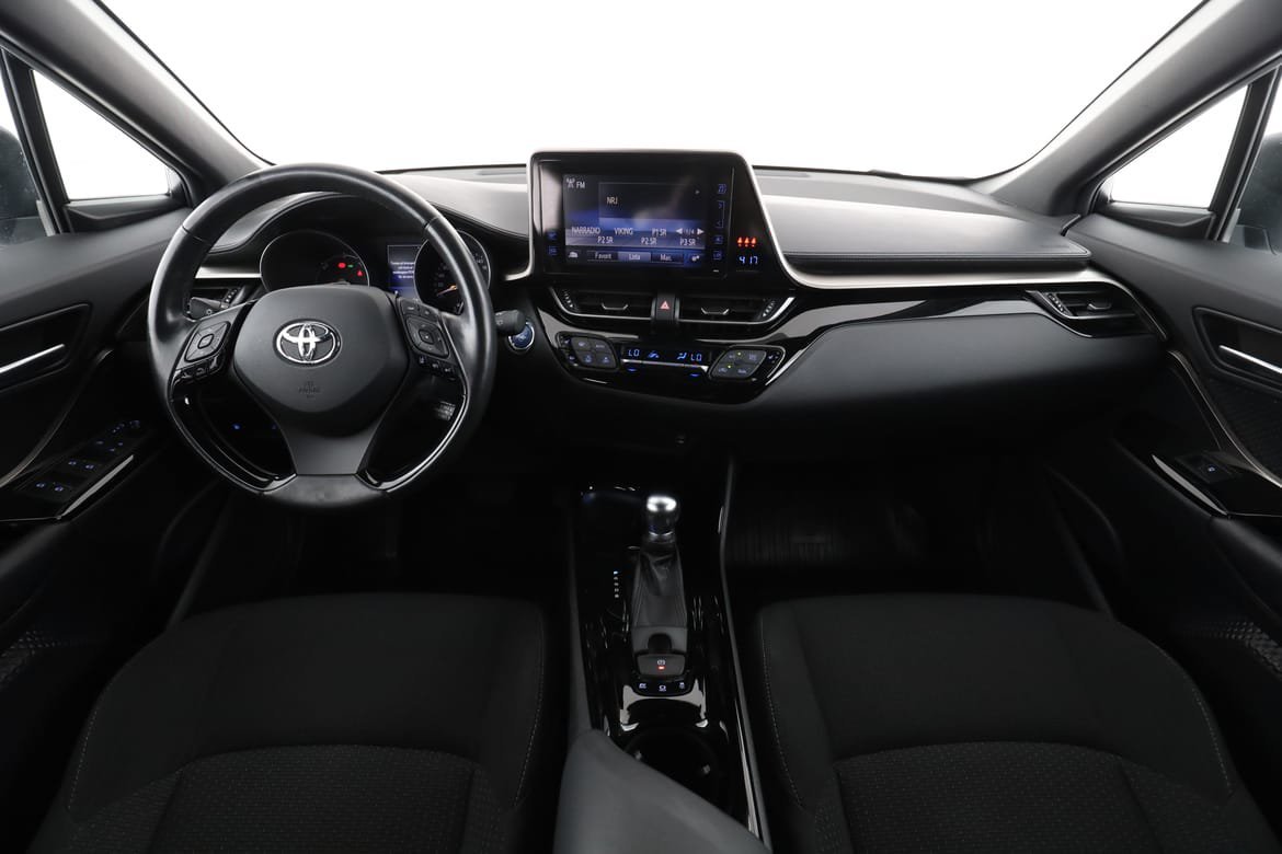 Vehicle Image 13