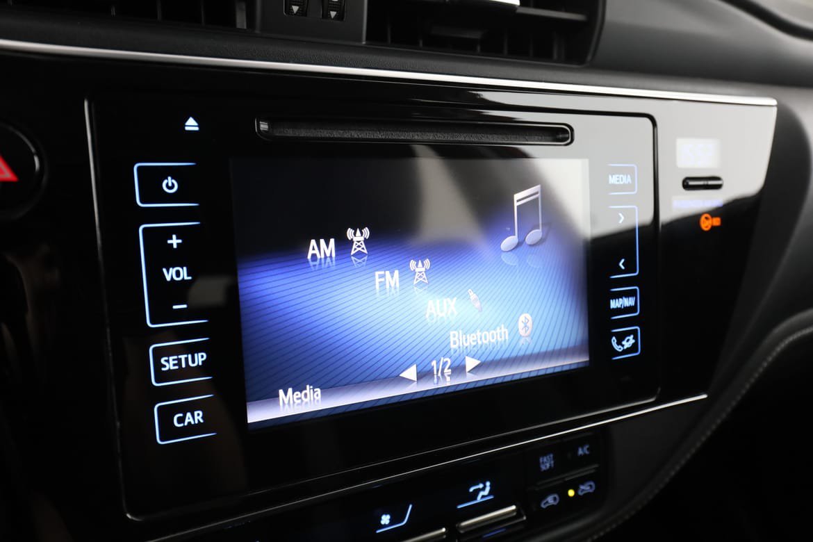 Vehicle Image 21