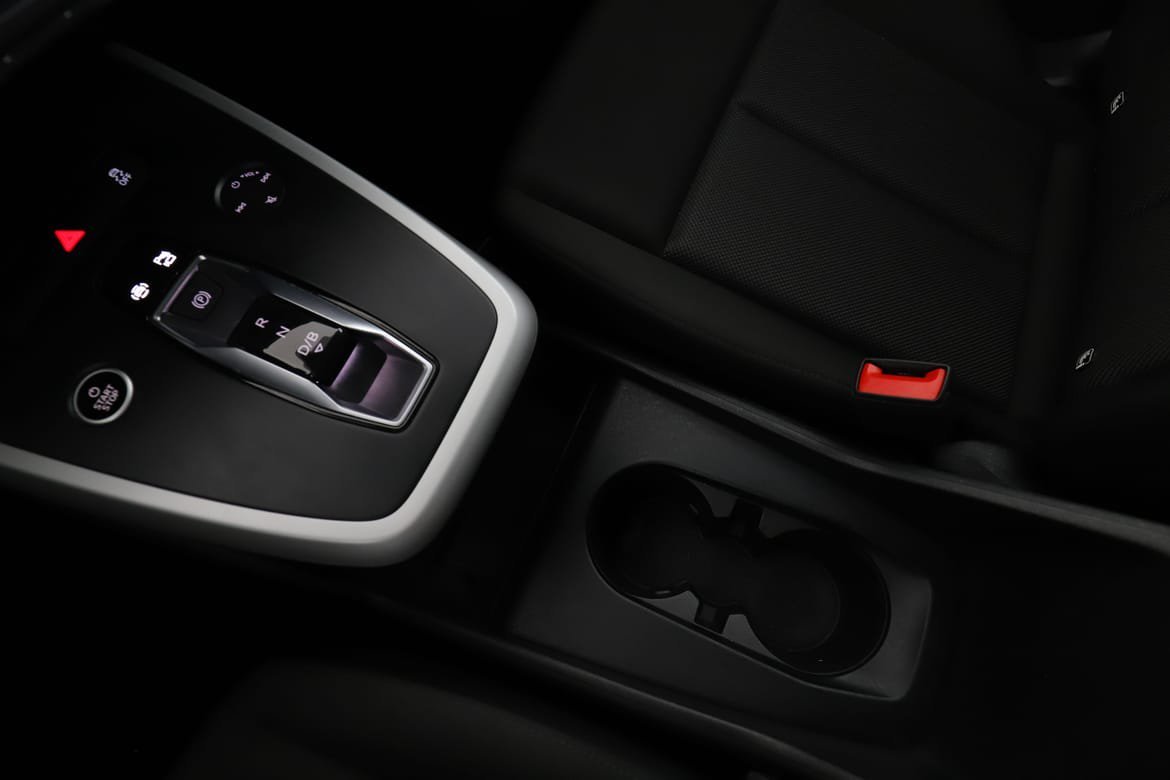 Vehicle Image 36