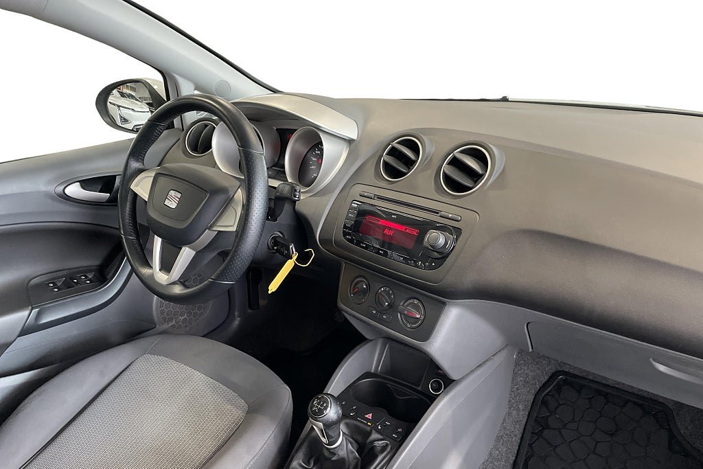 Vehicle Image 15