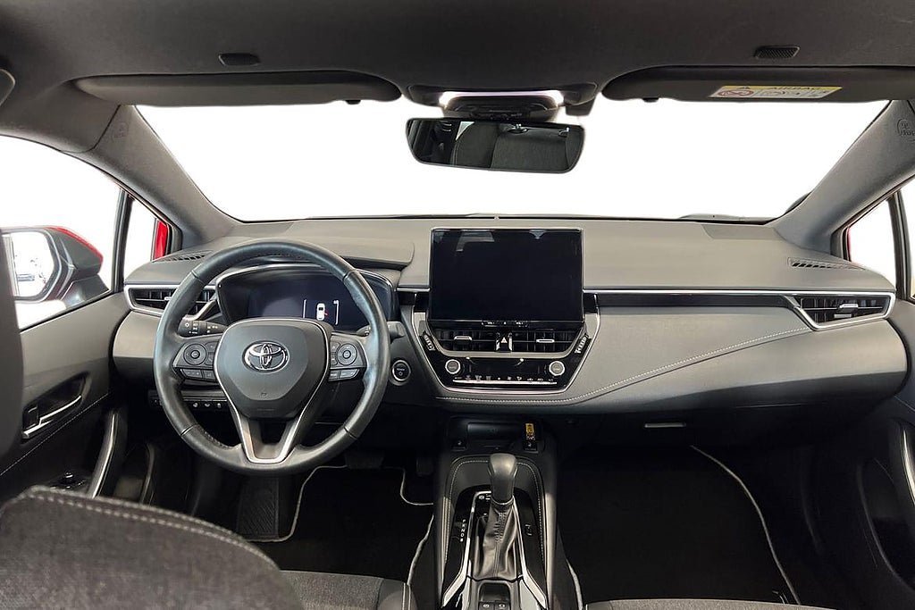 Vehicle Image 8