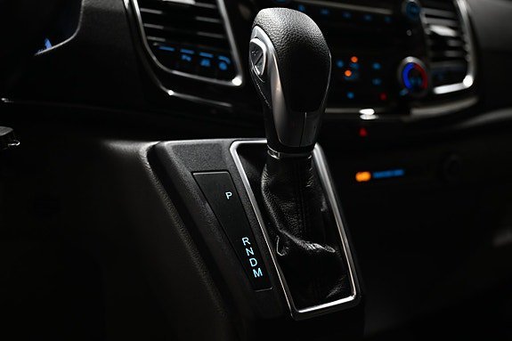 Vehicle Image 26