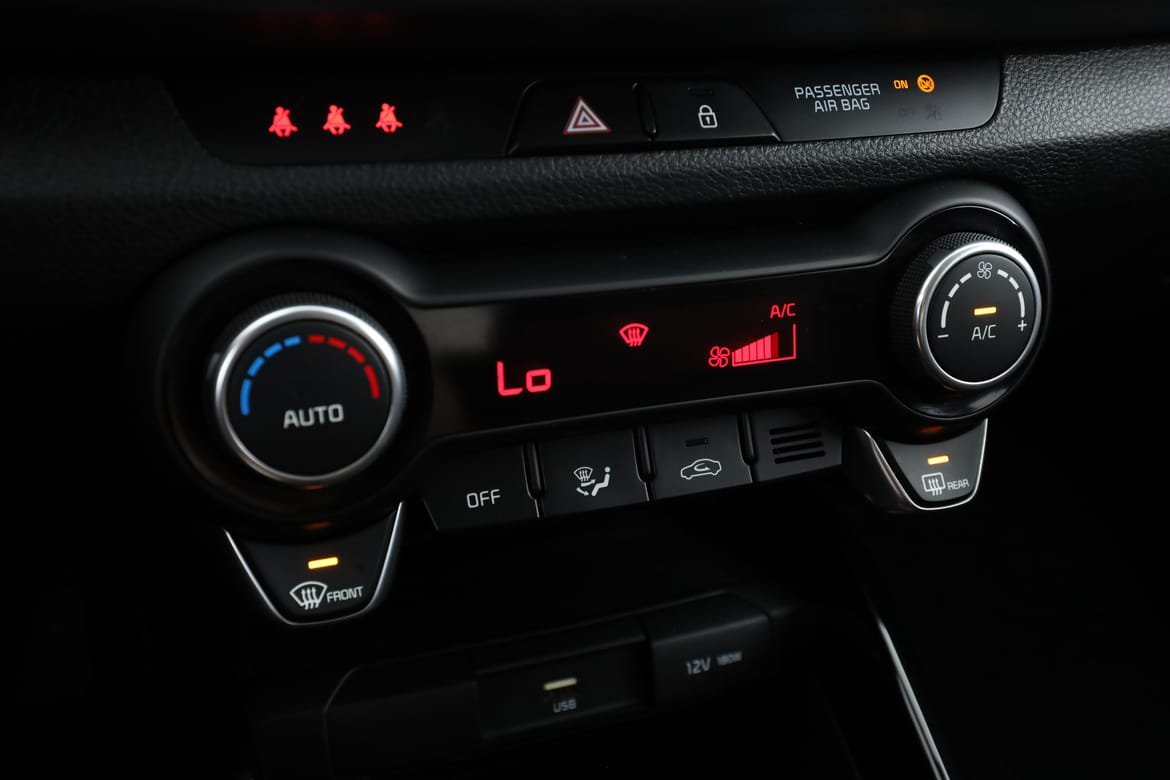 Vehicle Image 23