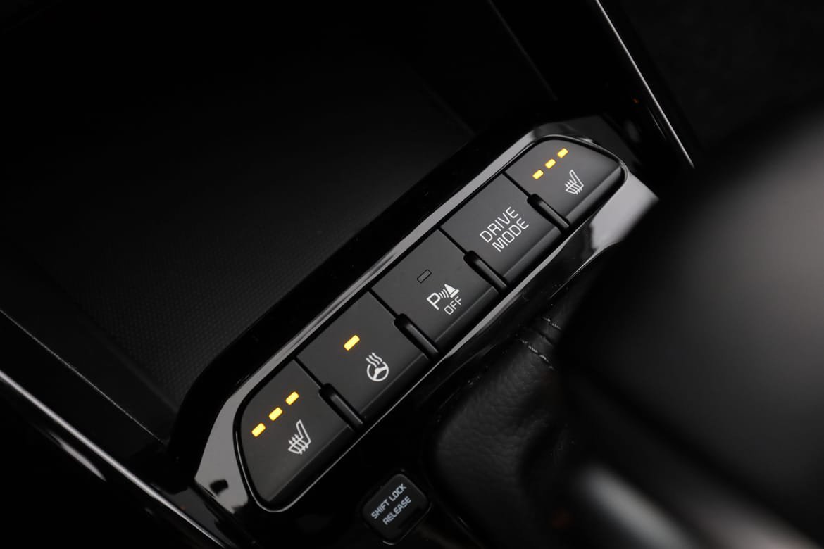 Vehicle Image 24