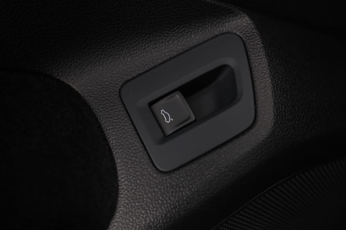 Vehicle Image 39