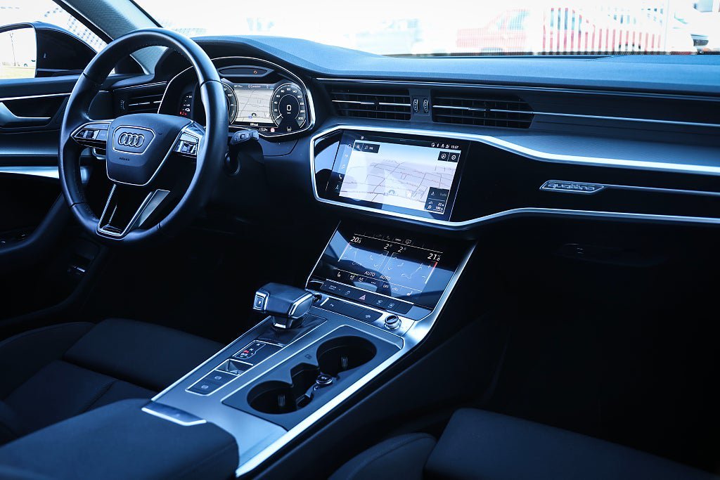 Vehicle Image 19