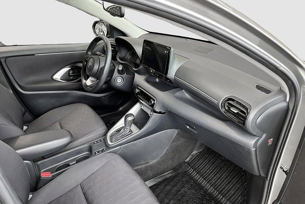 Vehicle Image 9