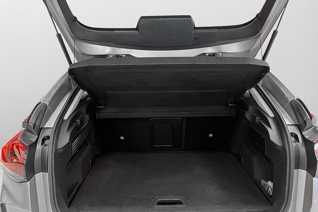 Vehicle Image 33