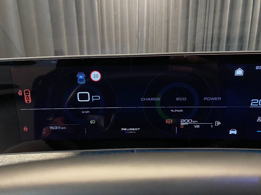 Vehicle Image 17