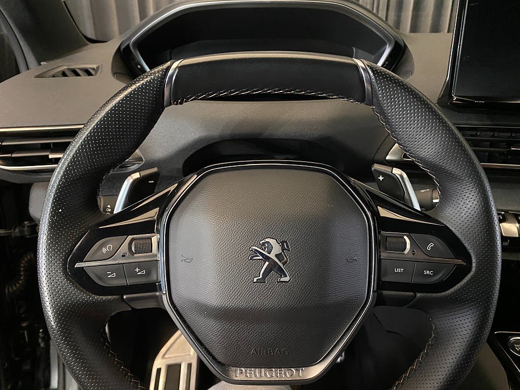 Vehicle Image 38