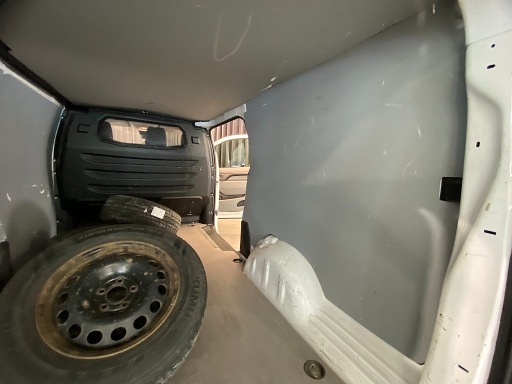 Vehicle Image 19