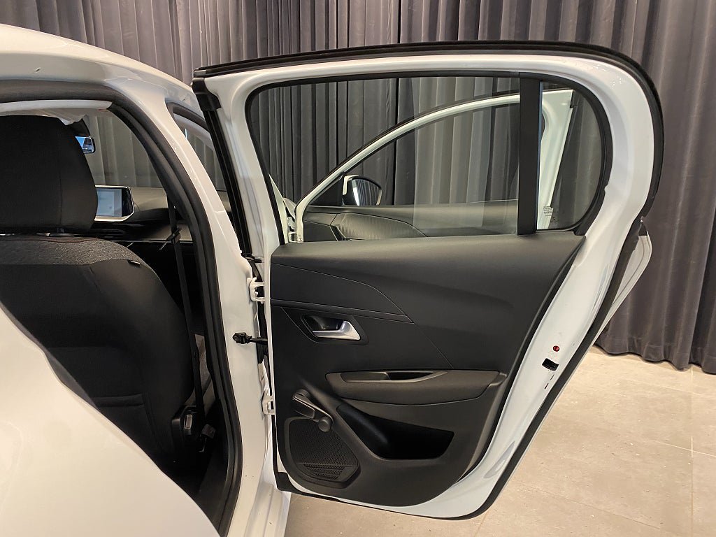 Vehicle Image 31