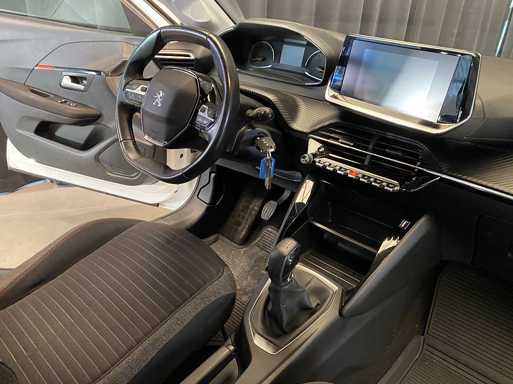 Vehicle Image 35