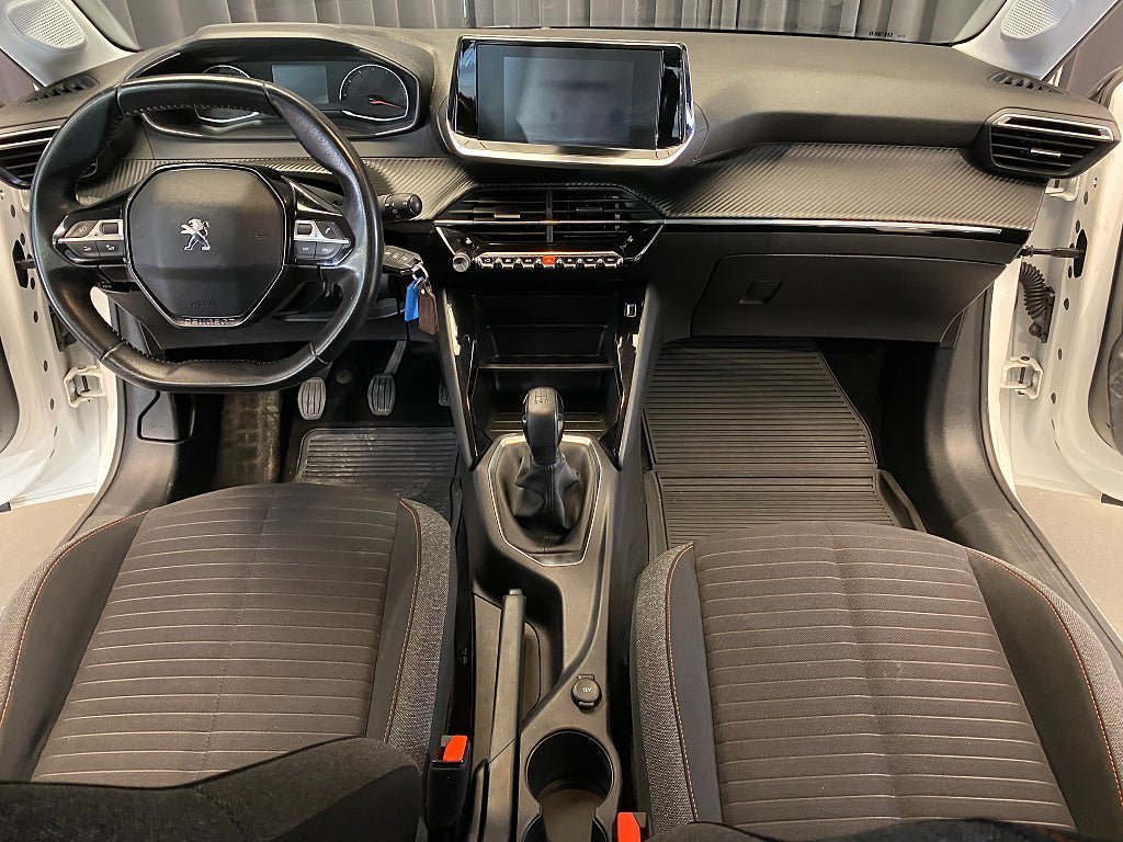 Vehicle Image 36