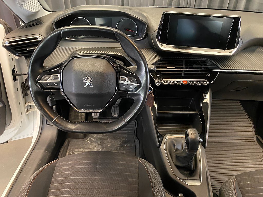 Vehicle Image 37