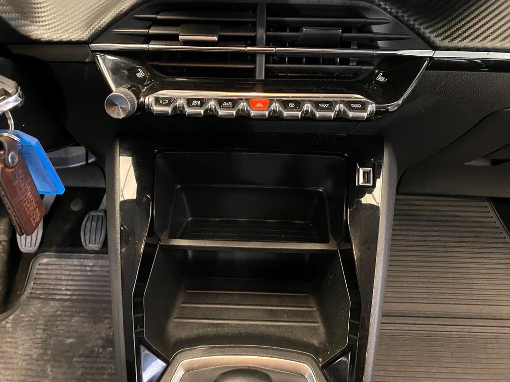 Vehicle Image 41