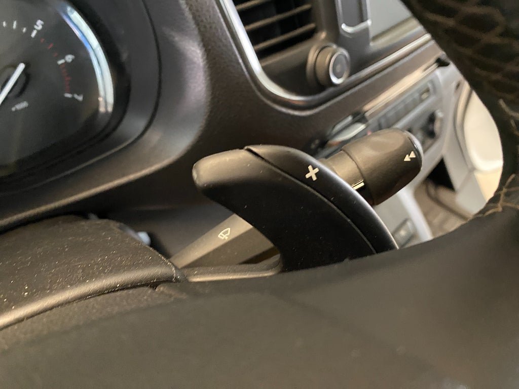 Vehicle Image 39