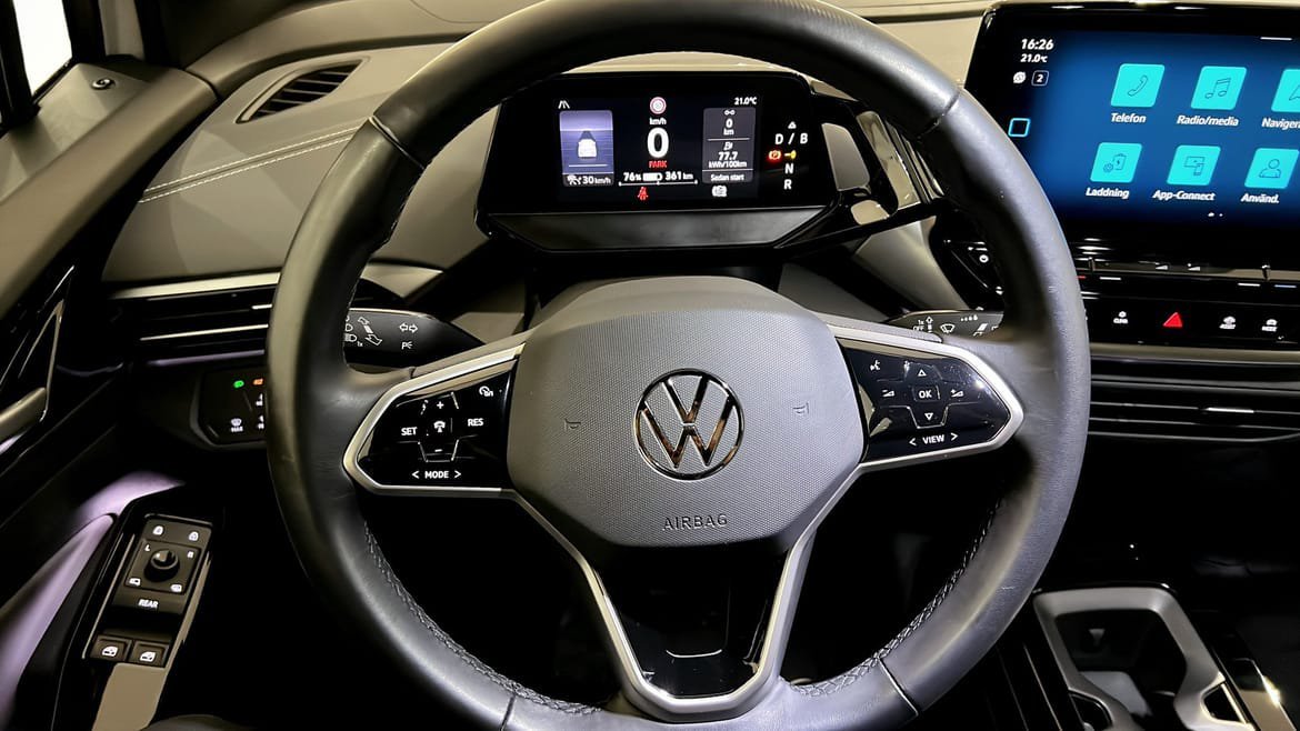 Vehicle Image 18